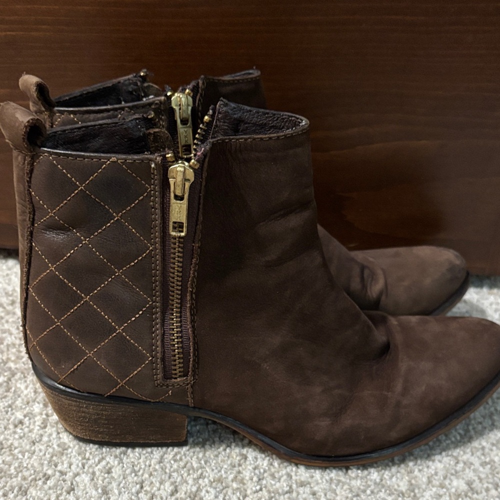 Steve Madden Dark Brown Quilted Heeled Boots